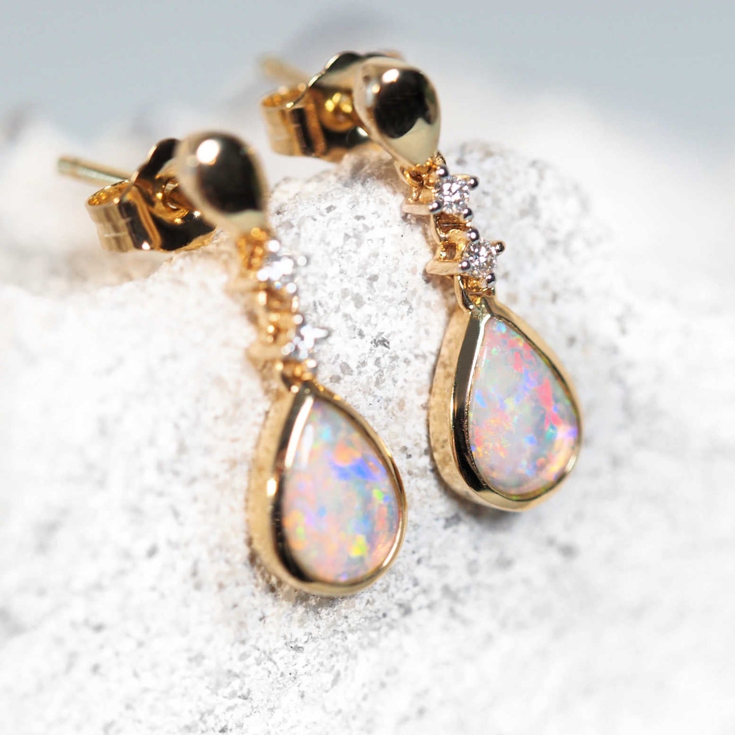 'Catriona’ Crystal Opal Earrings 18ct Gold