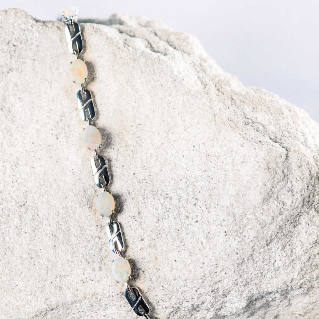 'Double Link' White Opal Bracelet Silver