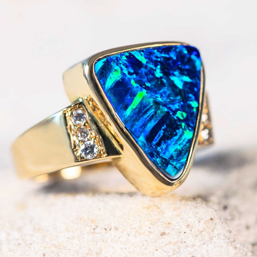 'Logan' Doublet Opal Ring 18ct Gold