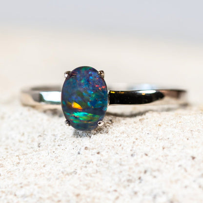 'Alina Grande' Triplet Opal Ring Silver