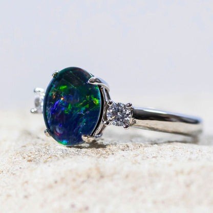 'Helene' Triplet Opal Ring Silver