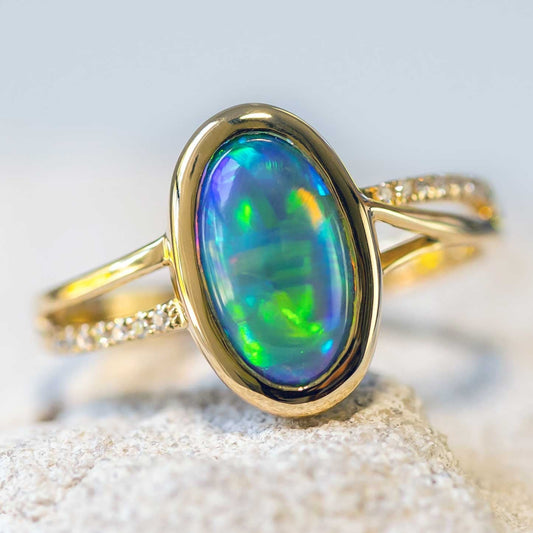 'Melia' Crystal Opal Ring 18ct Gold